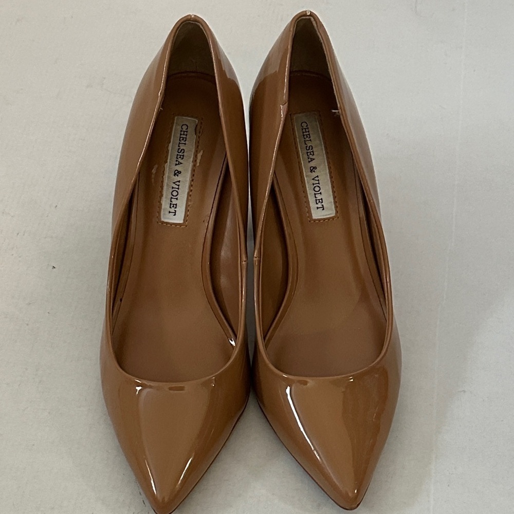 Chelsea & Violet Elegant Tan patent leather Pumps sz 7 - Picture 10 of 10